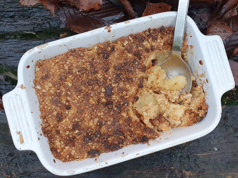 Spiced apple and pear crumble