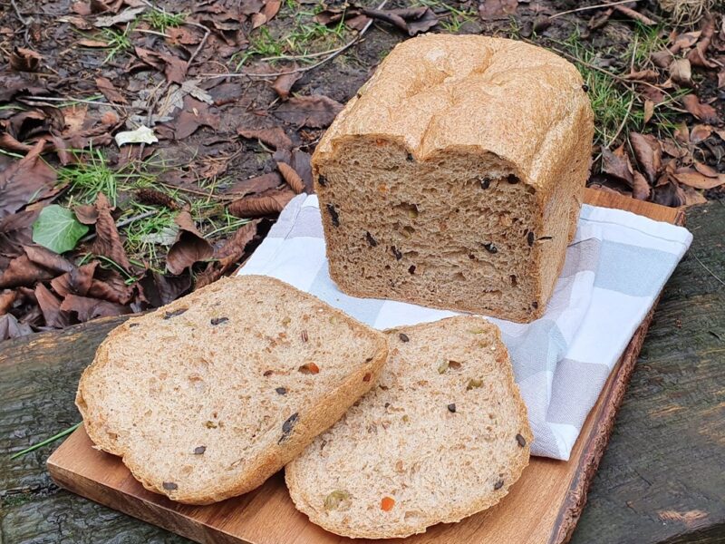 Olive and garlic bread