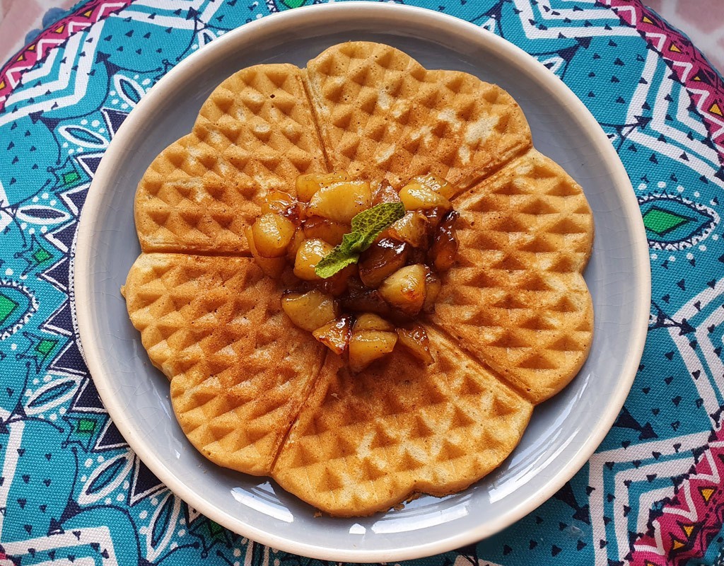 Apple and cinnamon waffles