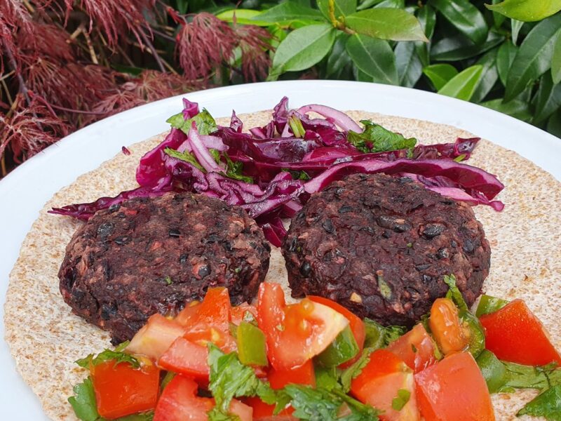 Black bean and beetroot patties