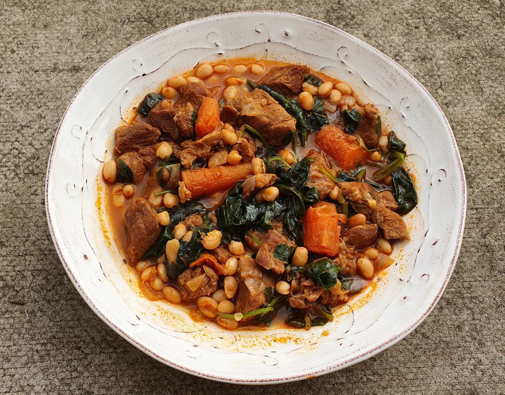 Lamb and bean paprika stew