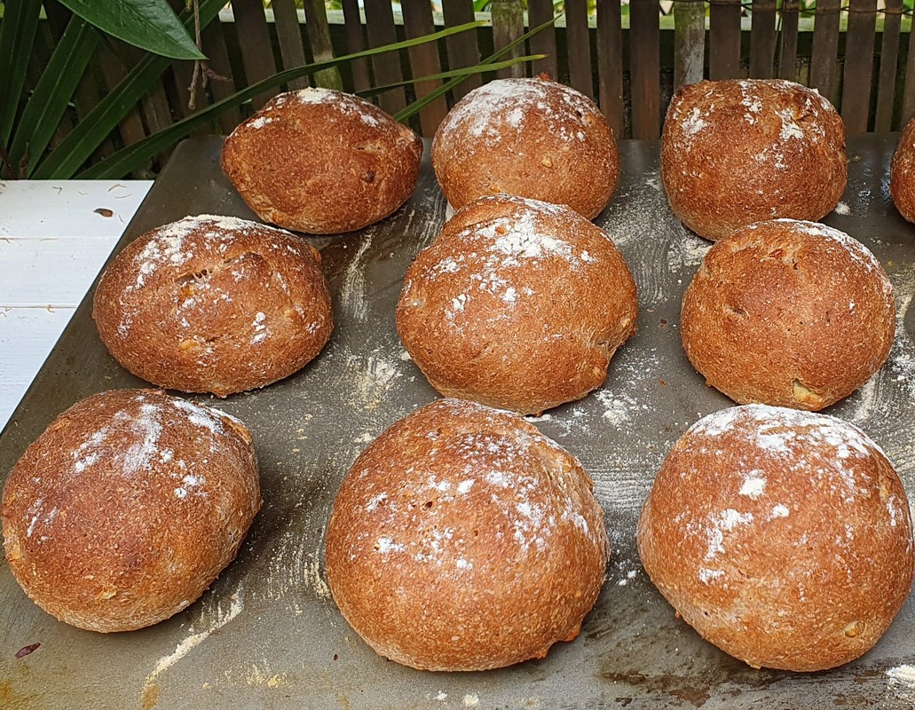 Walnut Bread Rolls