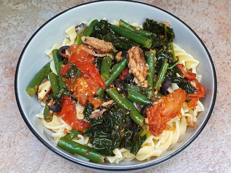 Pasta with roasted tomatoes and sardines