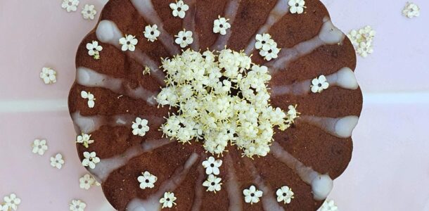 Dairy-free elderflower and almond mini cakes