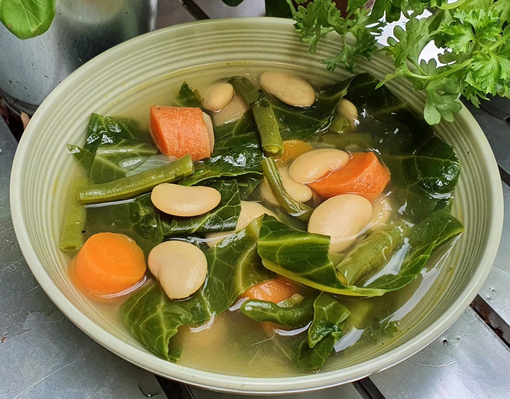 Italian style butter beans and cabbage soup