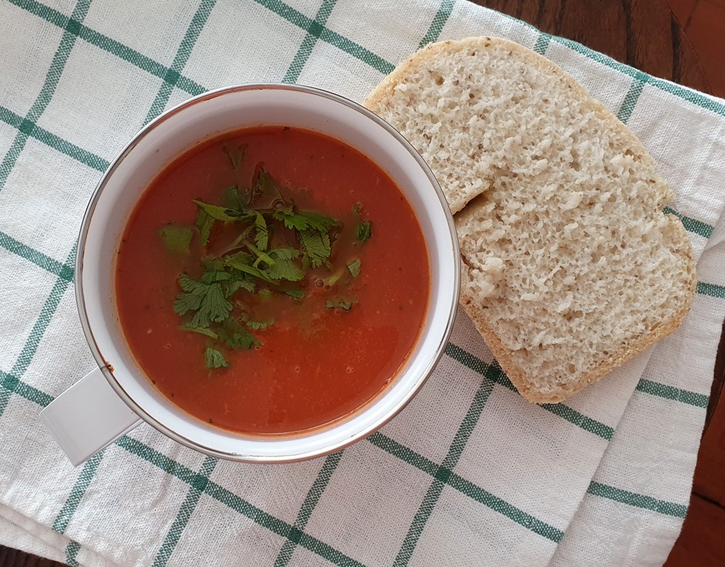 Mexican-style roasted tomato soup