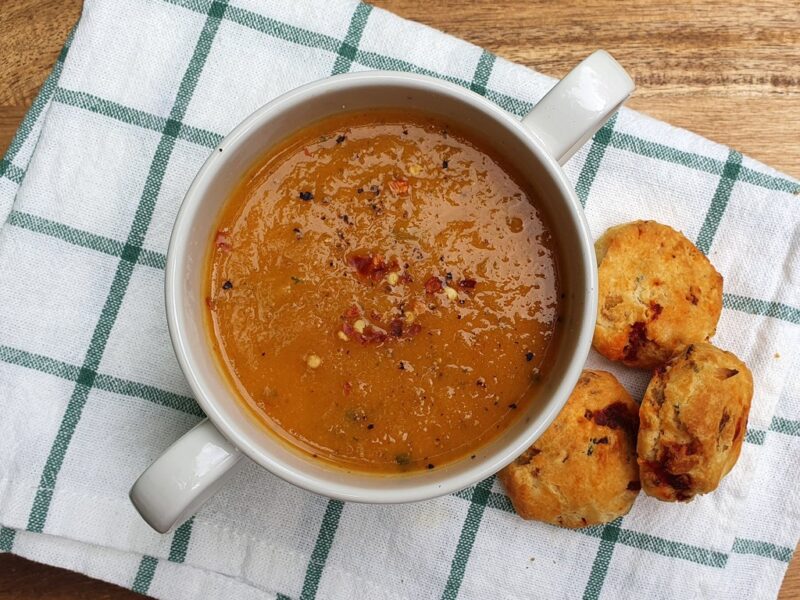 Roasted tomato and sweet potatoes soup