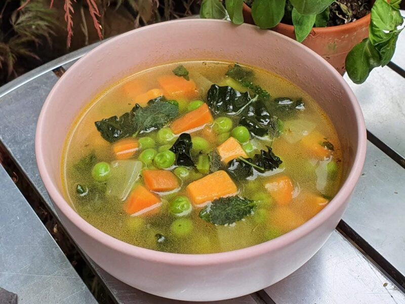 Spiced green pea and sweet potato soup