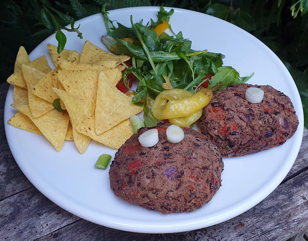 Vegan black bean and roasted pepper burger