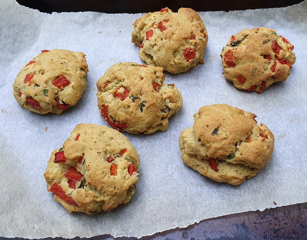 Vegan pesto and roasted pepper scones