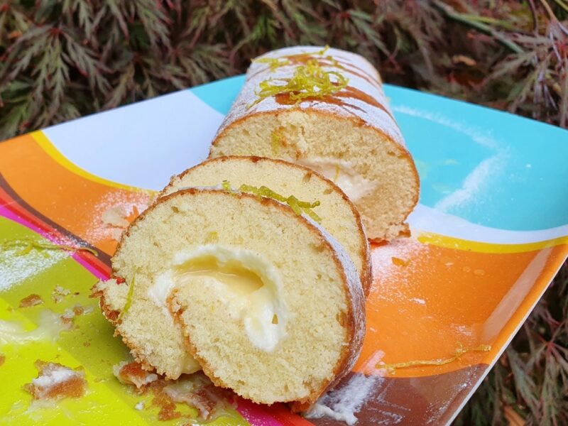 Lemon roulade