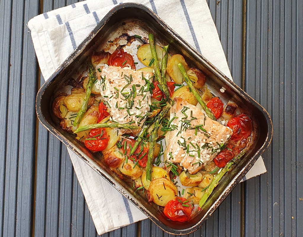 Potato and leek bake with salmon