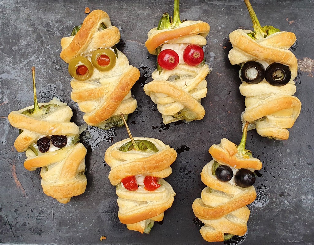 Halloween Jalapeno mummies