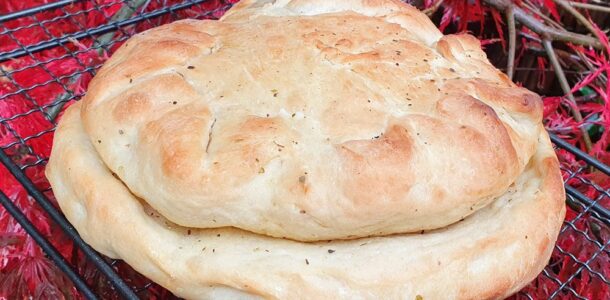 Easy layered garlic bread