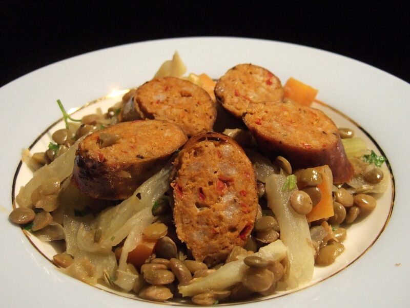 Sausage with fennel and lentil