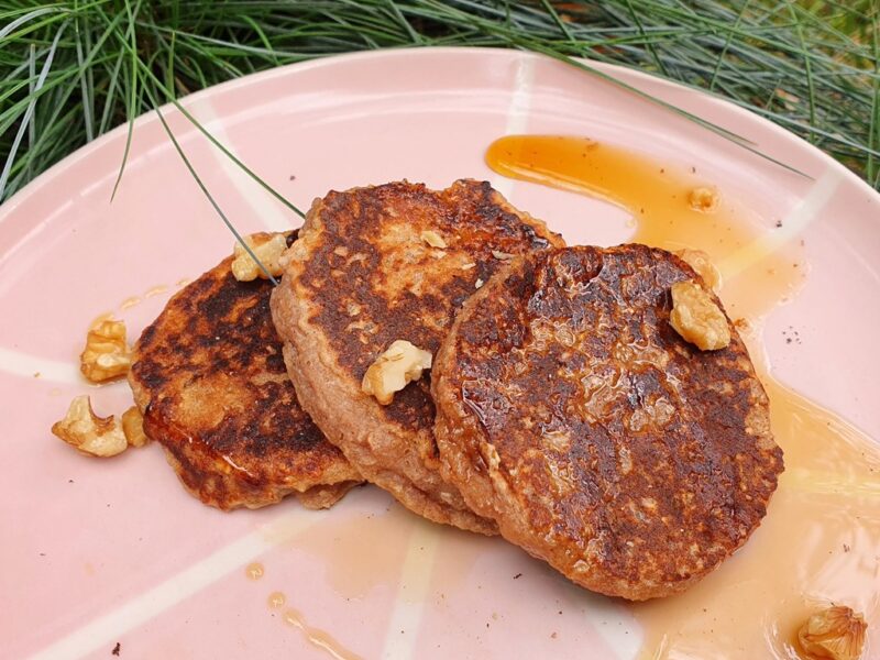 Vegan walnut and oat pancakes