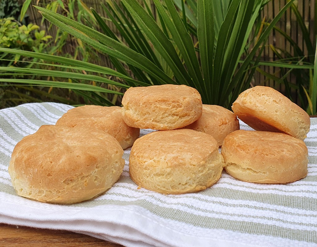 Gluten-free yoghurt scones