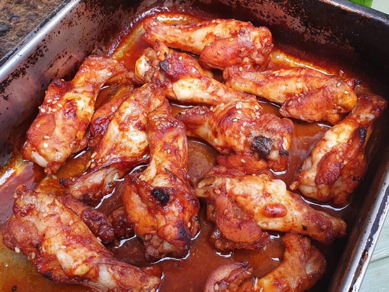 Sweet and sticky chicken wings