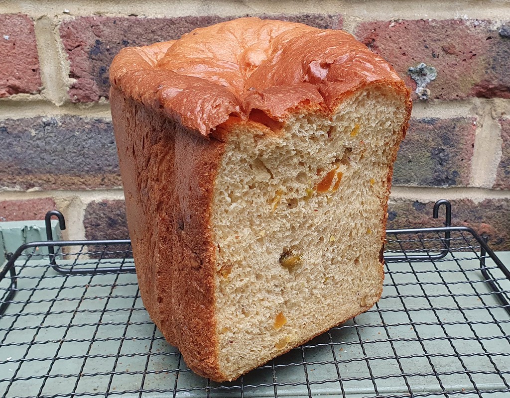 Apricot & Pistachio Brioche Bread