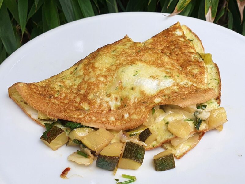 Courgette and cheese omelette