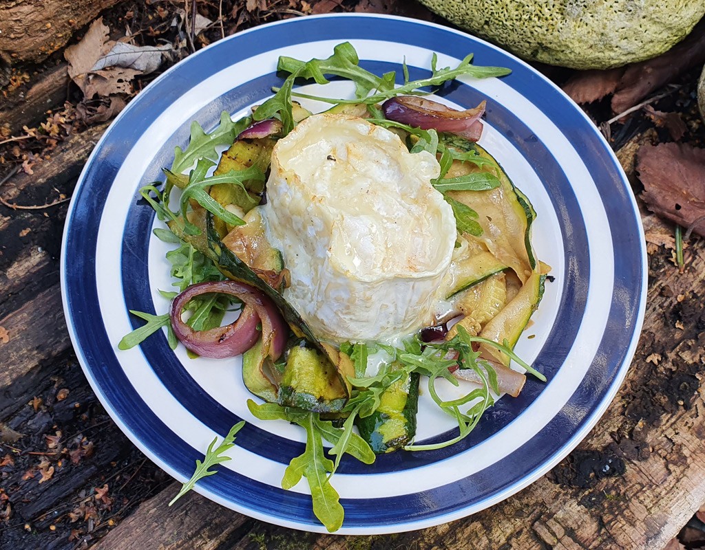 Grilled courgette with goat’s cheese