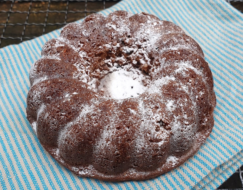 Mini chocolate bundt cakes