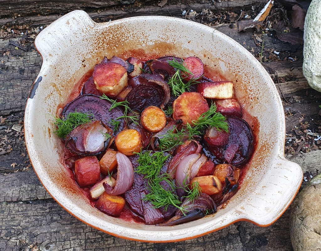 Balsamic roasted beetroot, carrot and parsnip