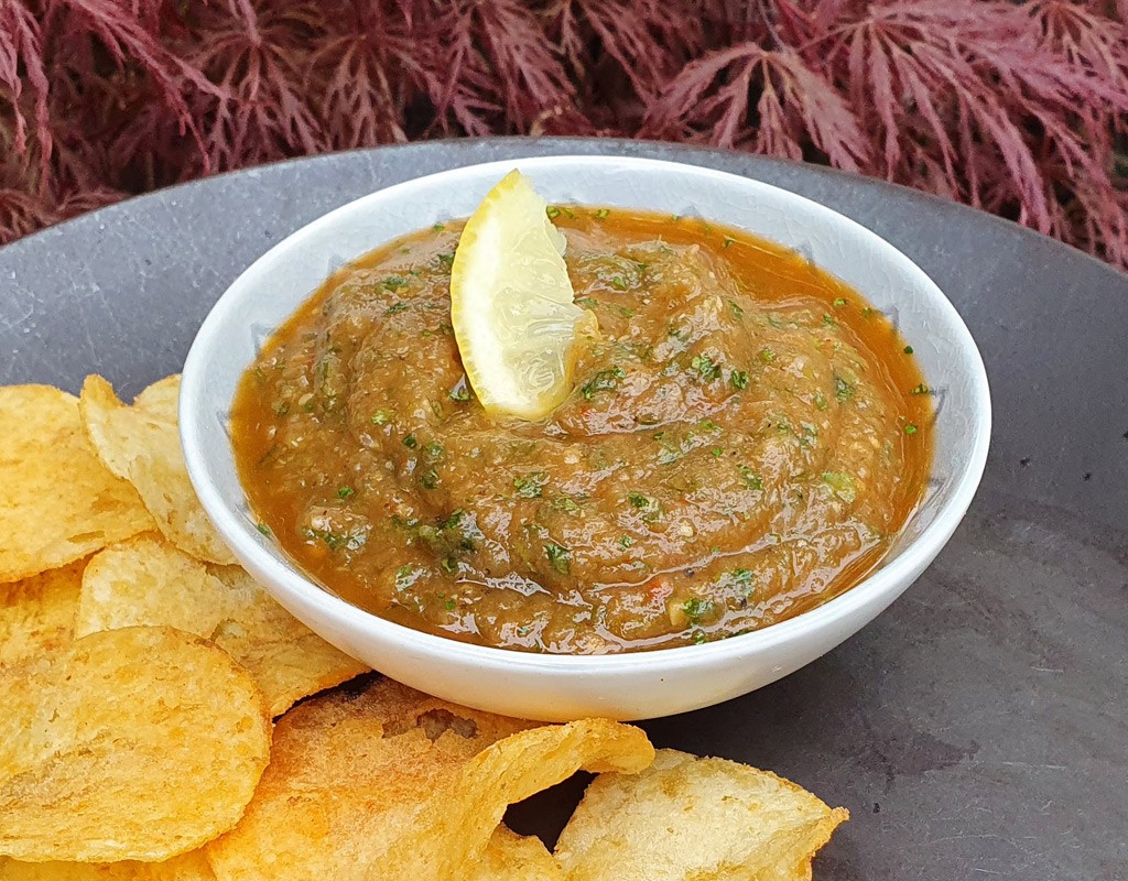 Harissa aubergine dip