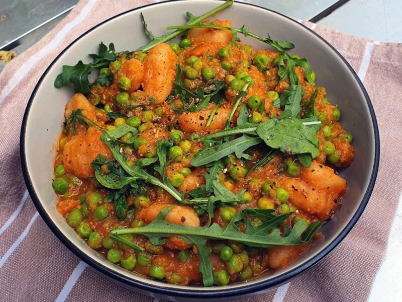 Gnocchi & peas in spiced sweet potato sauce