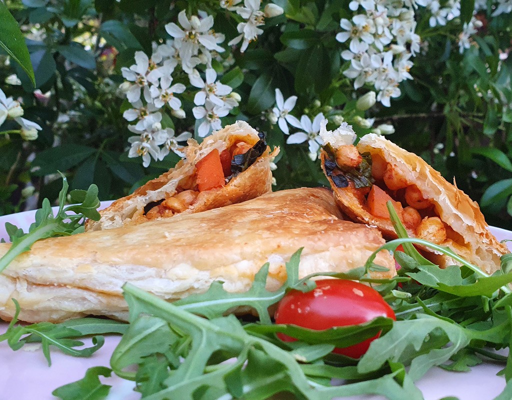 Harissa chickpea puff pastry turnovers