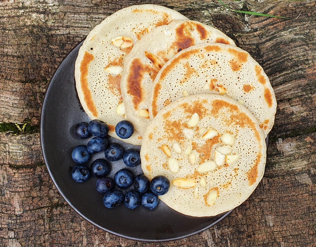 Gluten-free and dairy-free almond pancakes