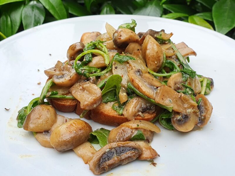 Mushrooms in Gorgonzola sauce