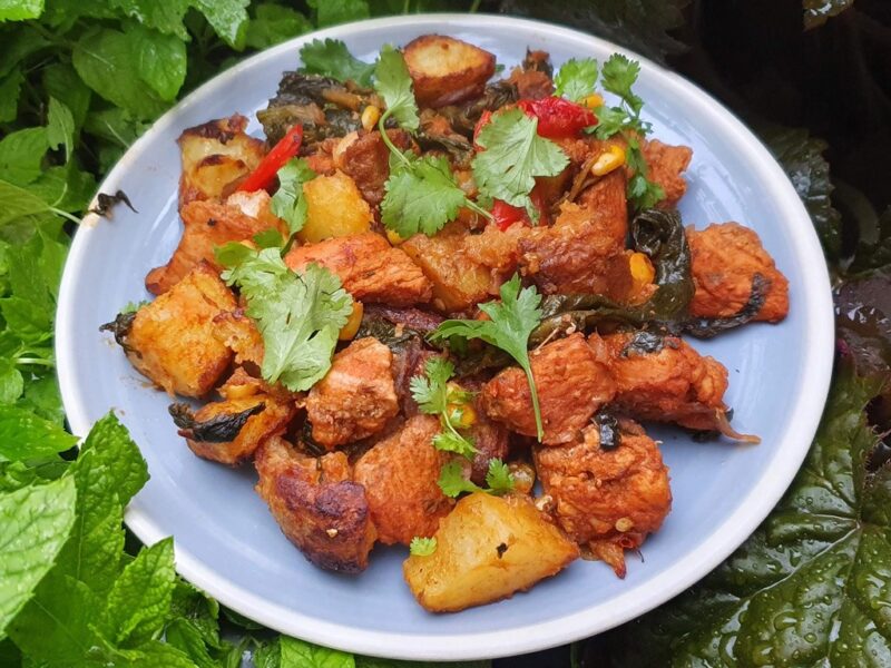 Spiced chicken and potato fry