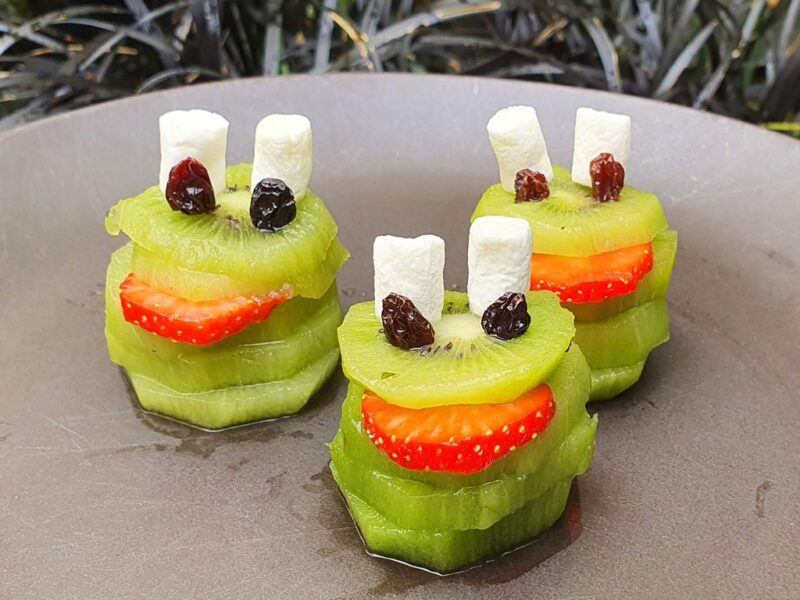 Halloween Kiwi frogs