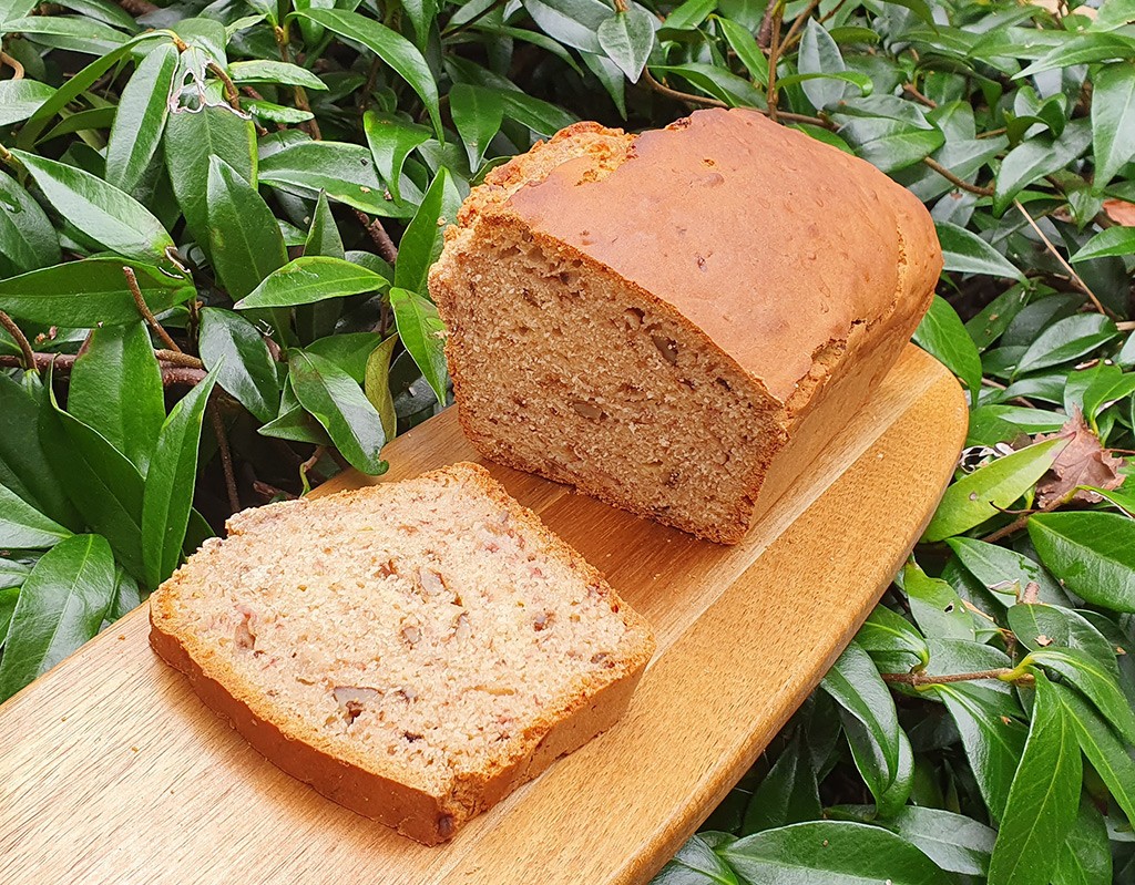 Coffee and walnut banana bread