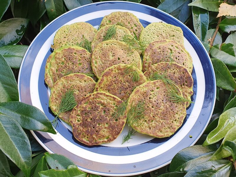 Green pea and dill fritters