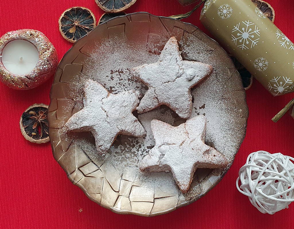 Vegan chestnut and mincemeat stars