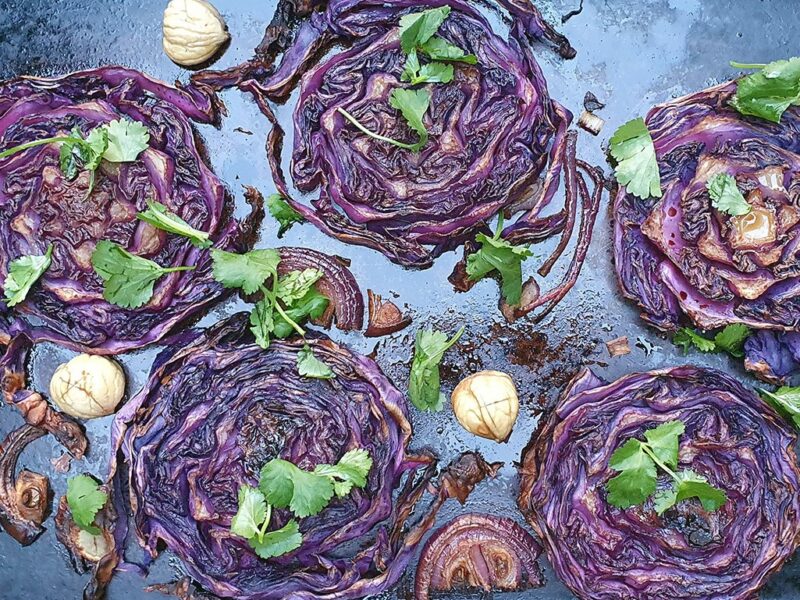 Balsamic roasted red cabbage with chestnuts