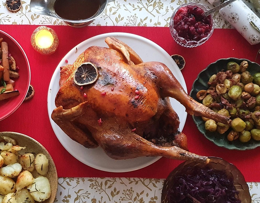 Roasted  turkey with pomegranate