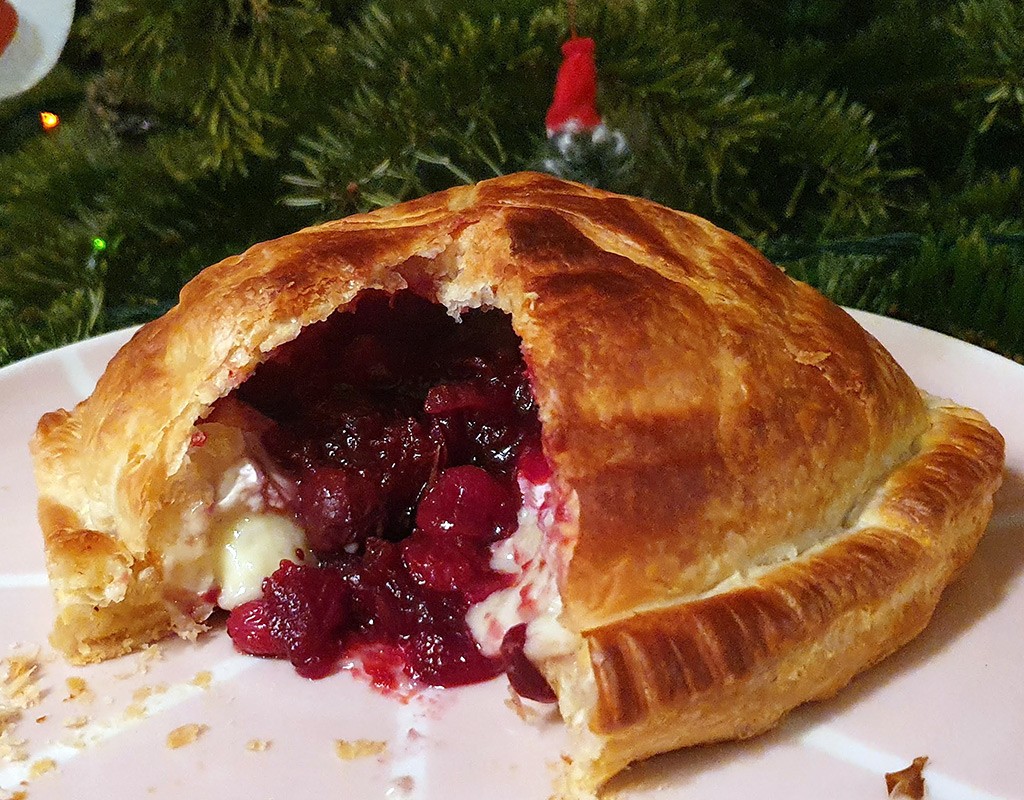 Baked Camembert pie with cranberry sauce