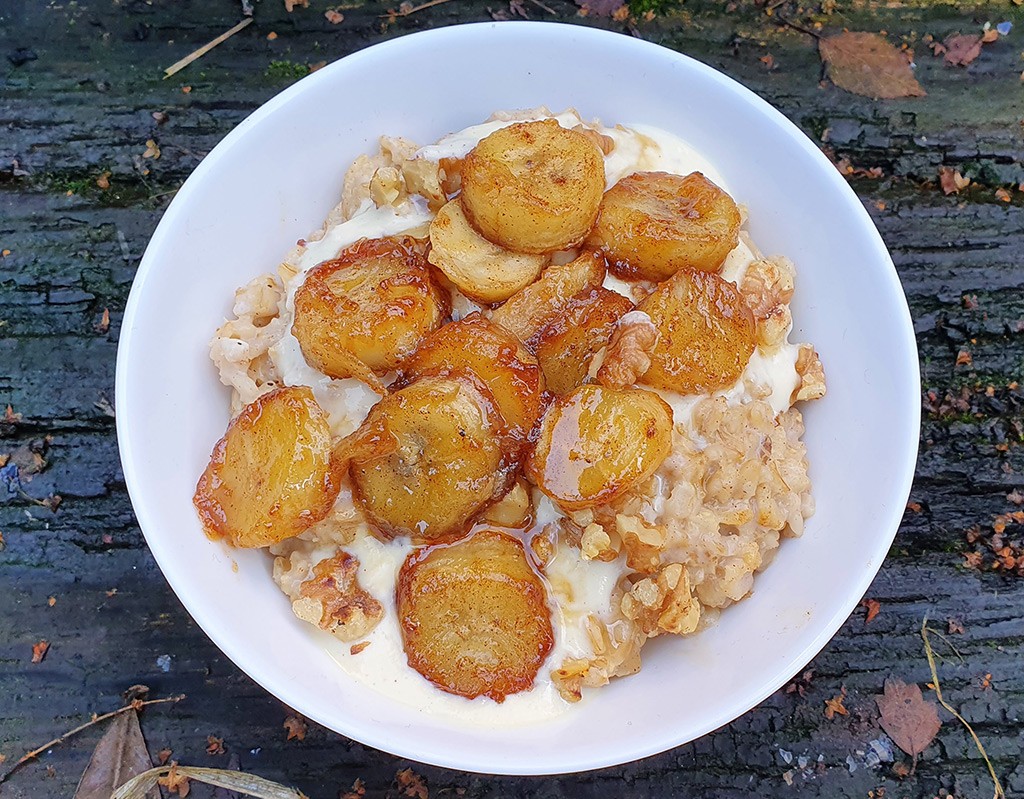 Caramelised banana porridge