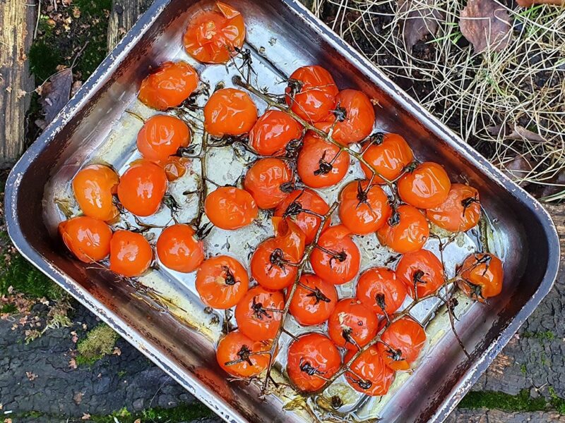 Garlic grilled cherry tomatoes