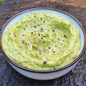 Green pea guacamole