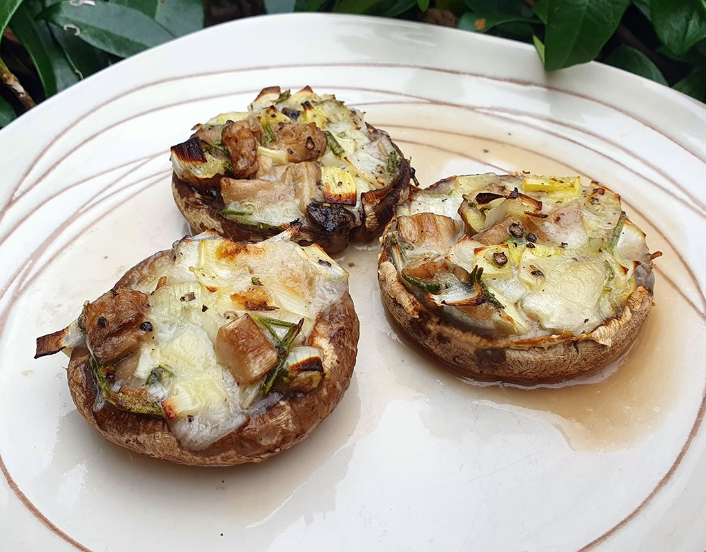 Vegan mushroom and leek bake