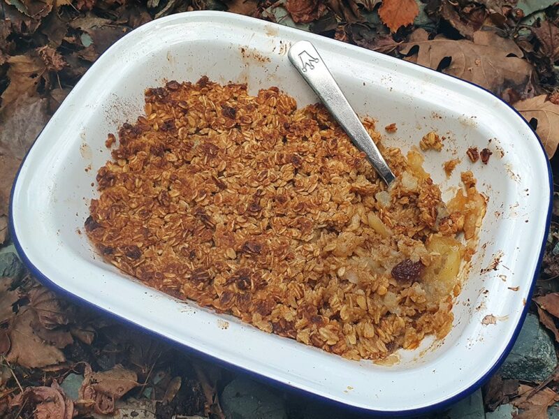 Apple and walnut crumble