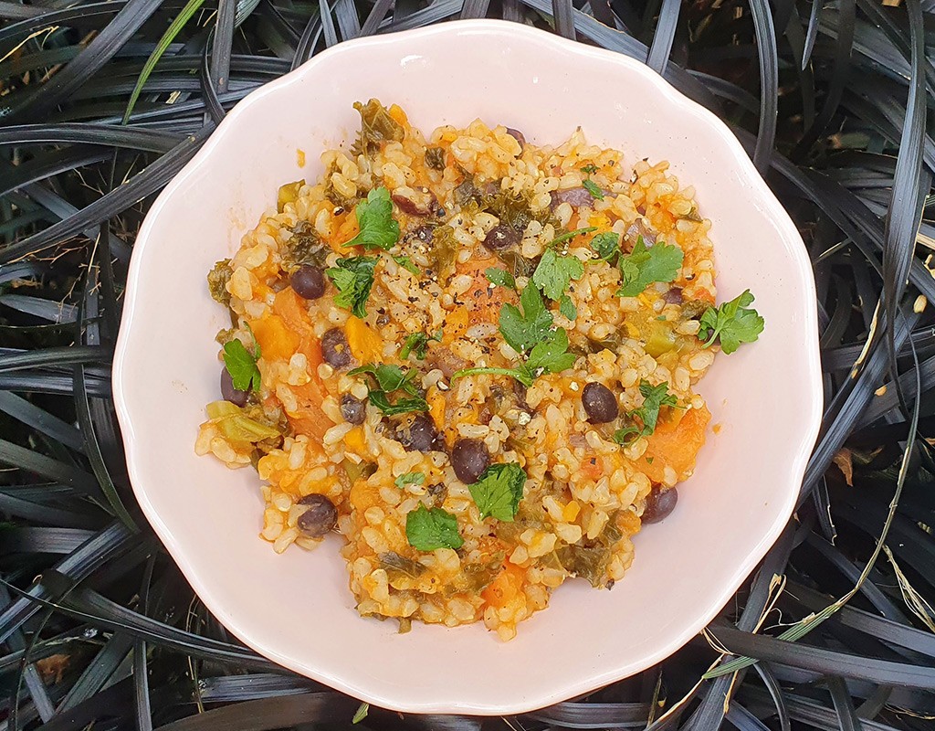 Rice with beans, sweet potato and cabbage