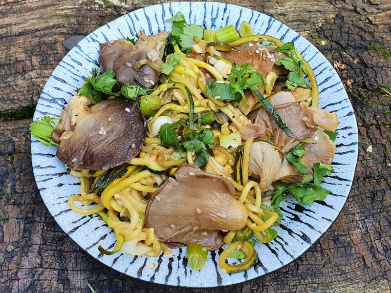 Courgetti with oyster mushrooms