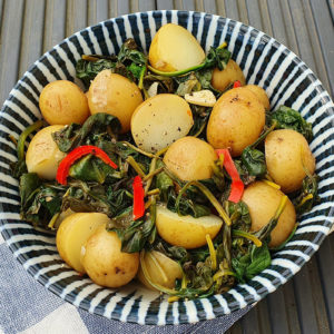 New potatoes with spinach