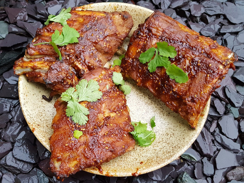 Sticky Chinese pork ribs