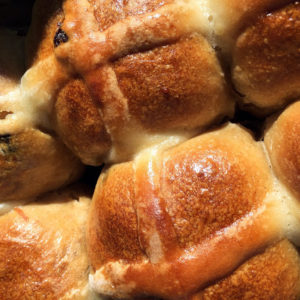 Classic hot cross buns